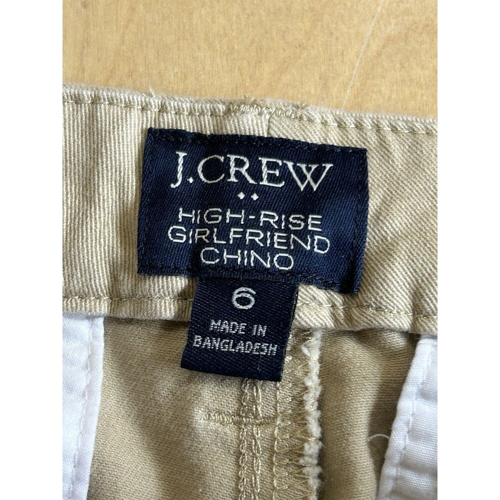 J Crew High Rise Girlfriend Chinos Heart Print Women’s Size 6 Khaki Soft - Picture 3 of 7